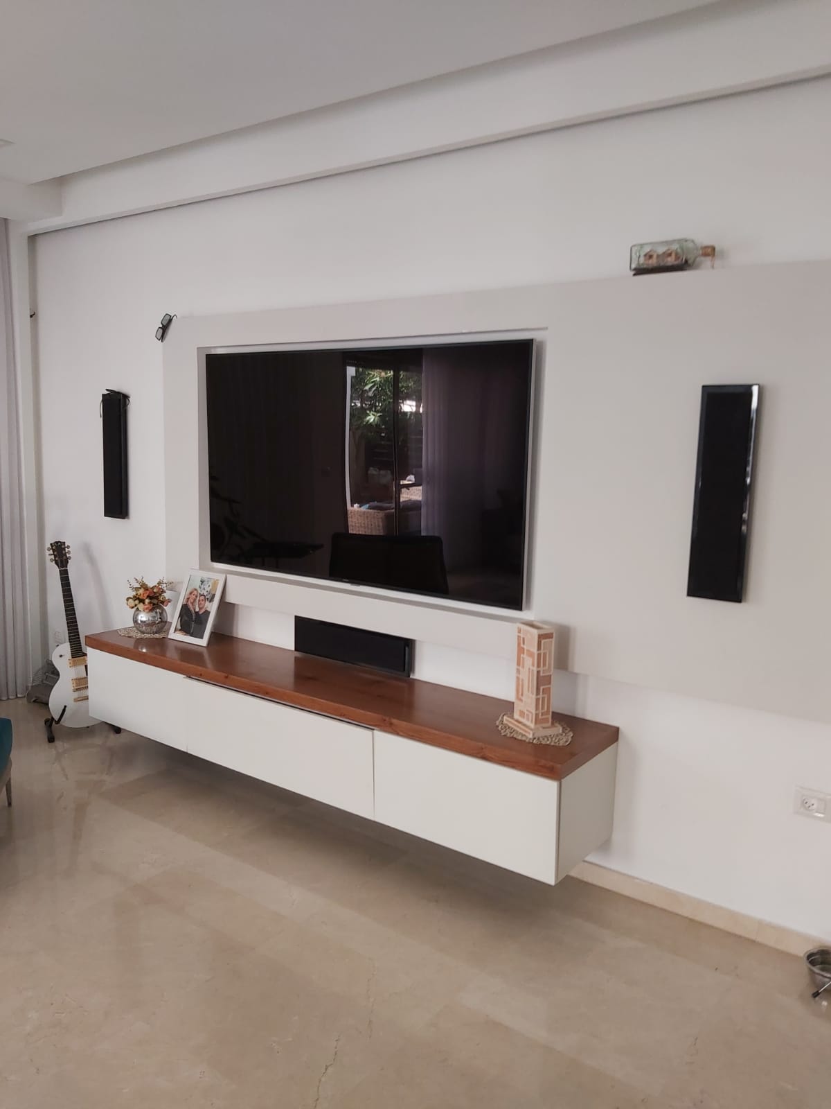 TV
